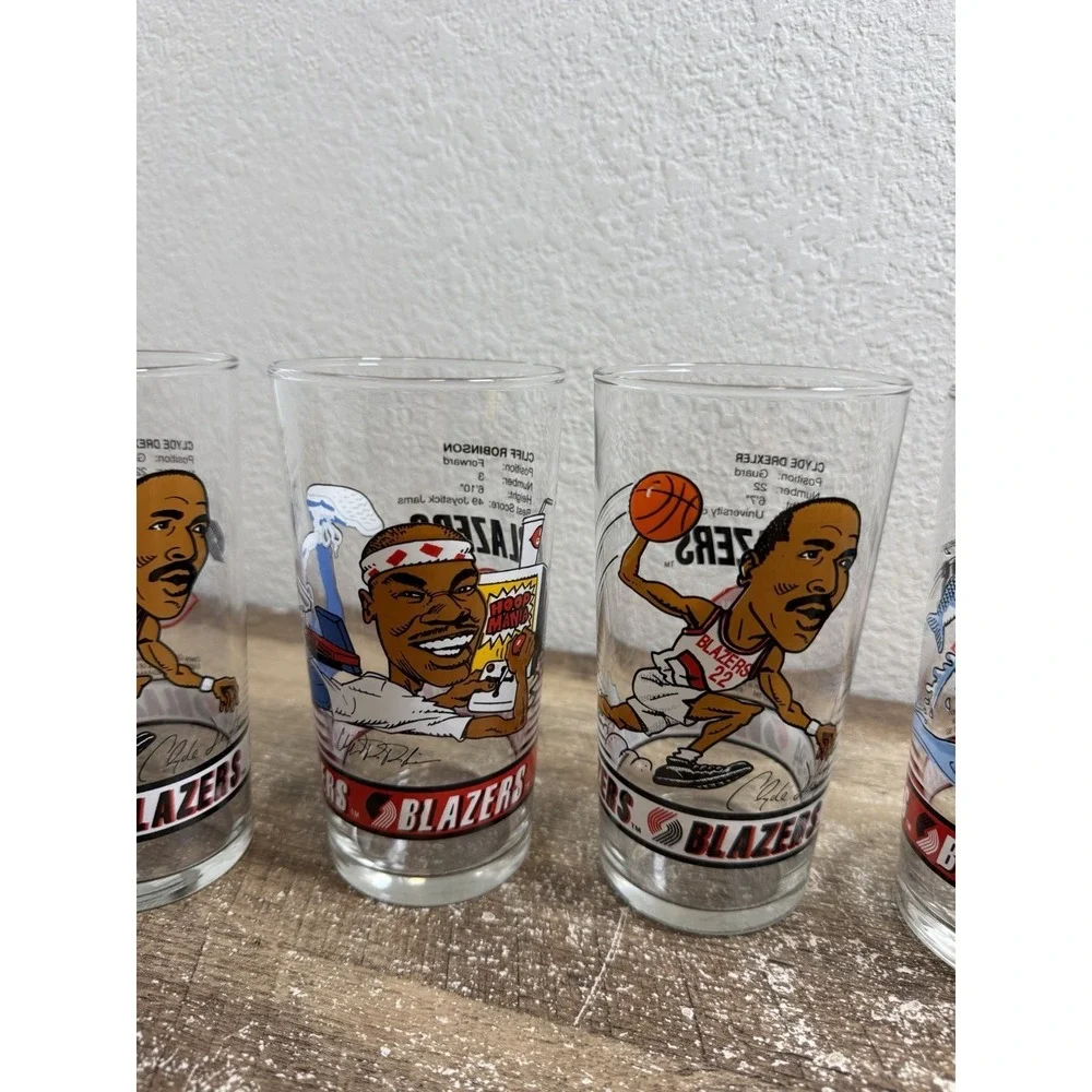 7 Portland‎ Trail Blazers Vintage 1993-94 Dairy Queen Collector Glasses